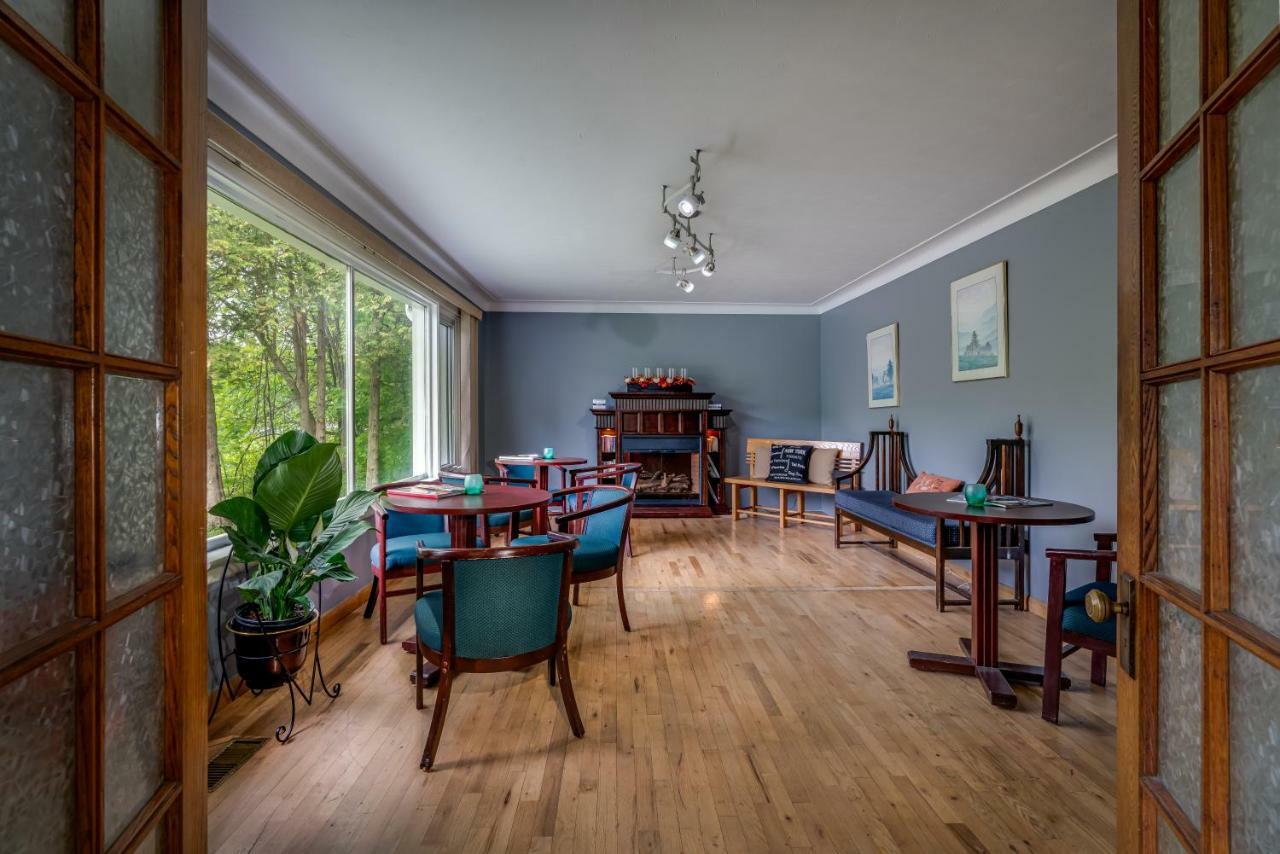 Long Sault Motel Bagian luar foto