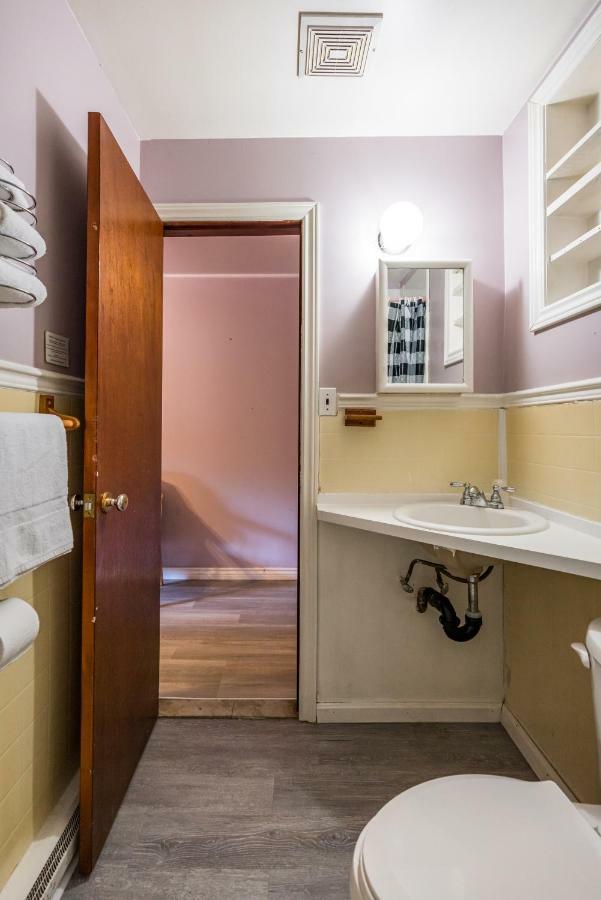 Long Sault Motel Bagian luar foto